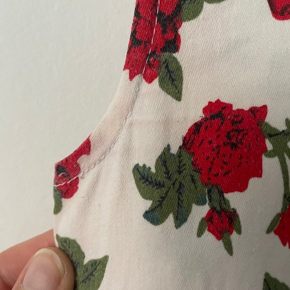 1950s Style Red Roses Summer Dress - Picture 7 of 9